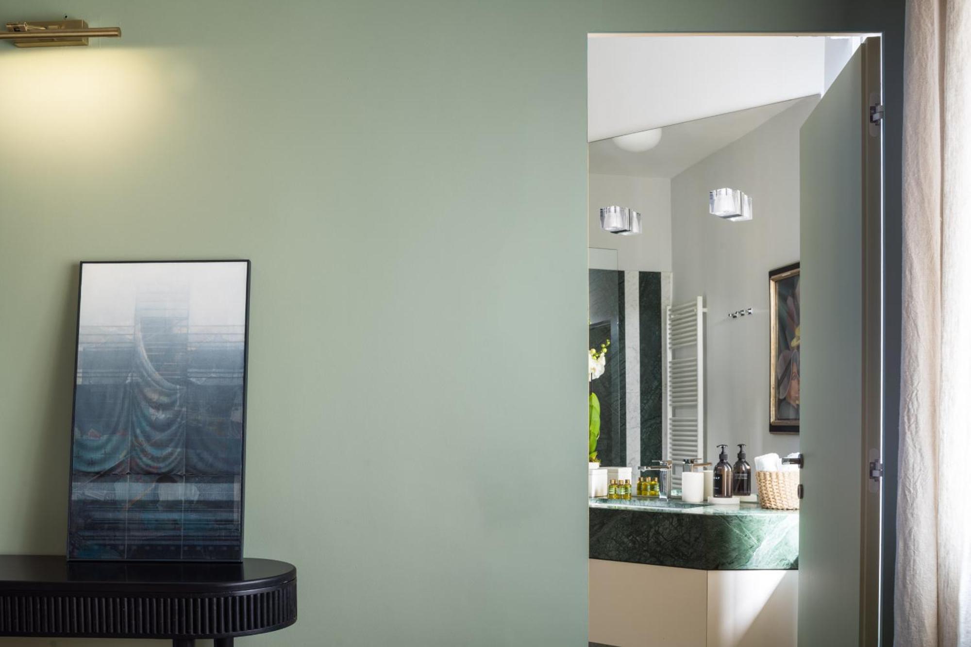 Cadamosto Art Penthouse With Terrace R&r Apartment Mailand